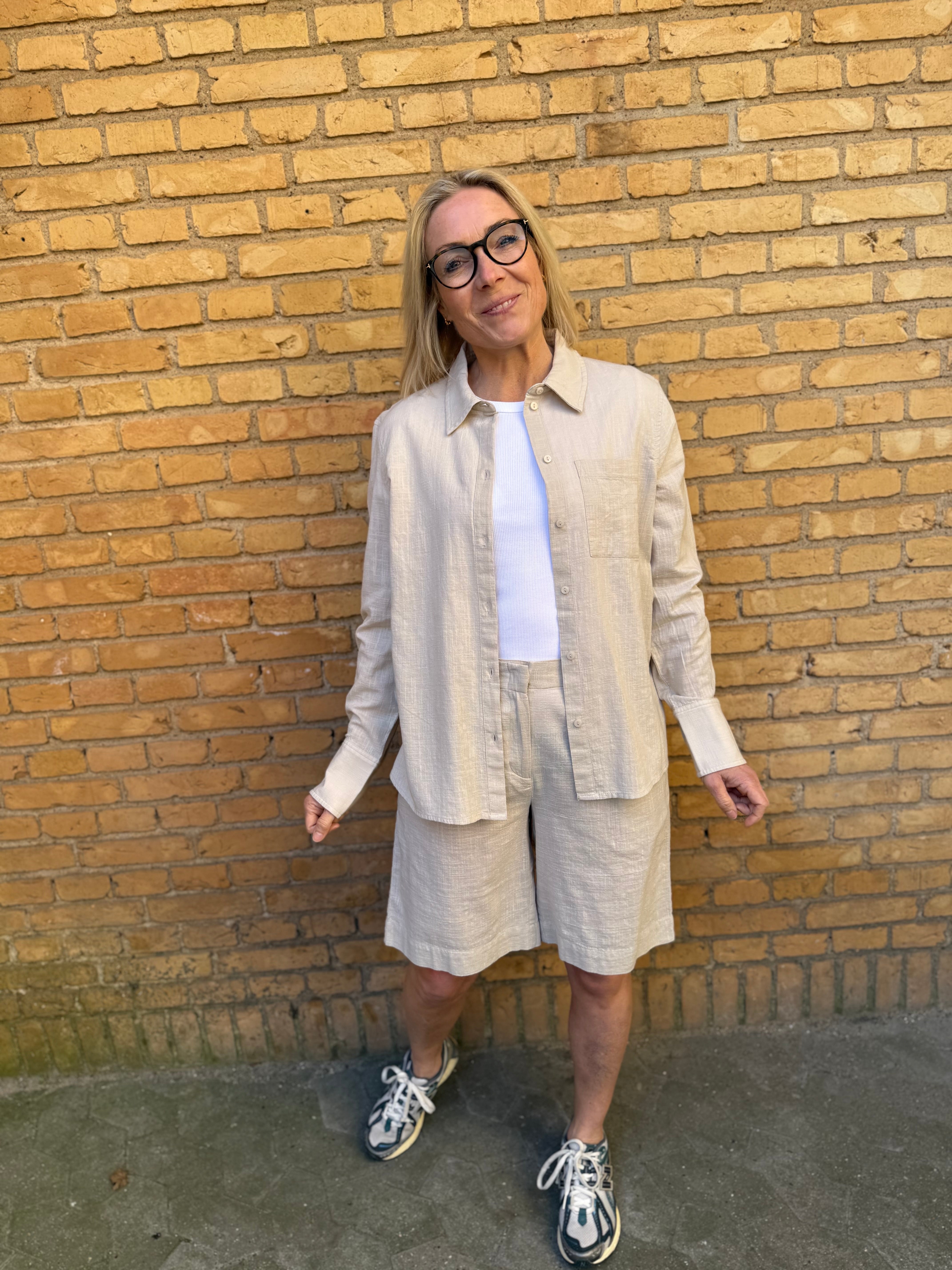 VMCAIA Shorts - Silver Lining